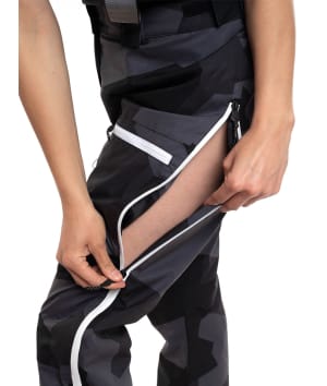 7622931 black camo 3