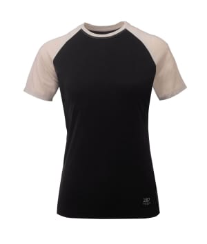 7953905 Huli tshirt black front