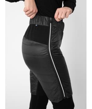 2117 7933976 women dokkas ski midlayer shorts black a