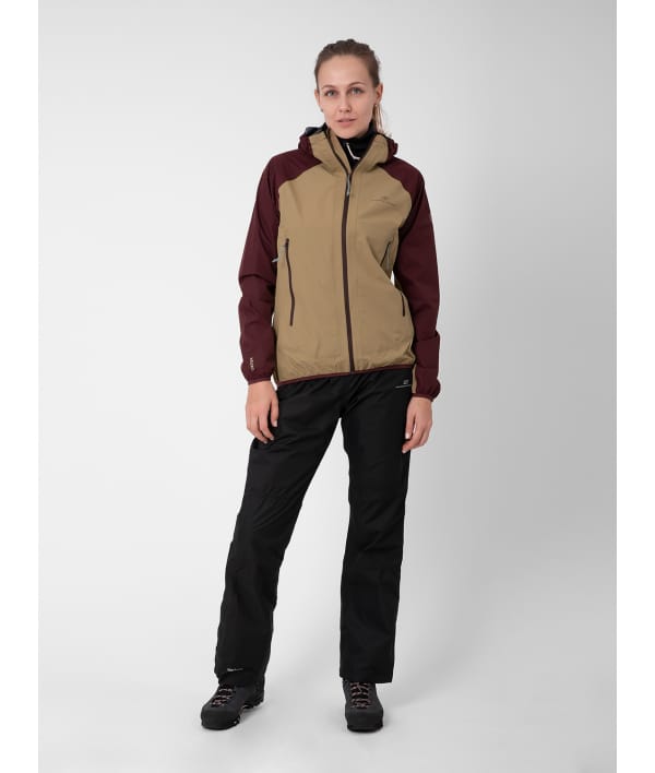 2117 7614907 women klacken 2,5 layer rain jacket kitt front
