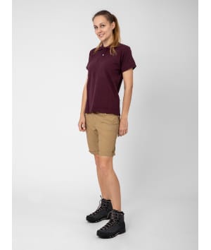 2117 7934951 women björka outdoor shorts black front