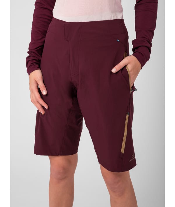 2117 7931953 women yxefall shorts dk plum front